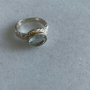 Banana Republic silver ring sz 6